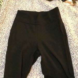 Seraphine maternity leggings. Size s. Black